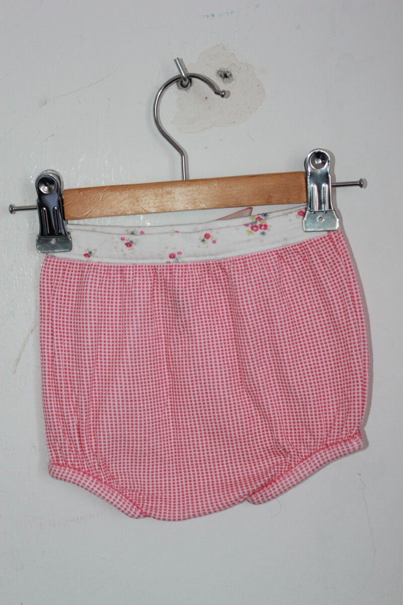 preloved katoenen zomers roze met ecru gebloemd 2-delig setje van petit bateau in maat 56 voor een baby meisje