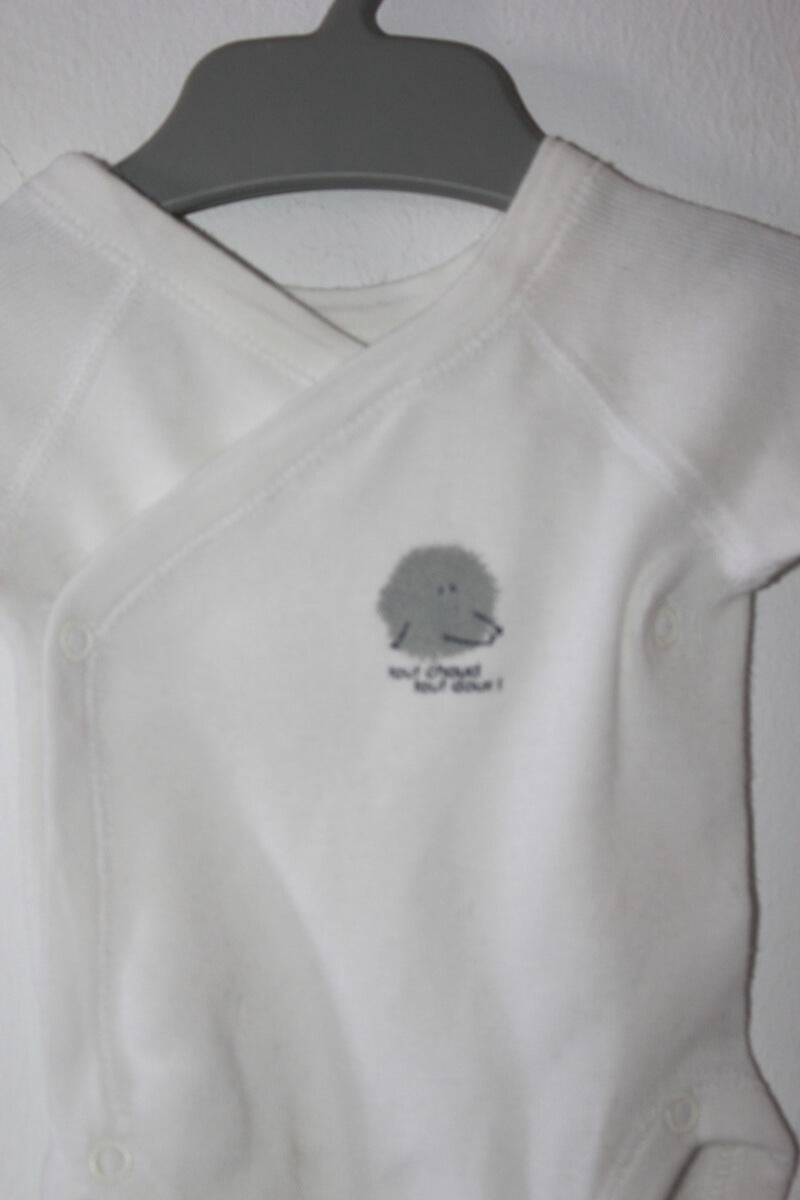 preloved unisex katoenen witte overslagromper met lange mouwen van petit bateau maat 46