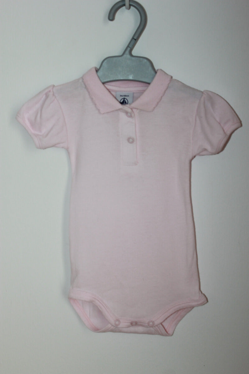tweedehands roze romper korte mouwen maat 62 petit bateau