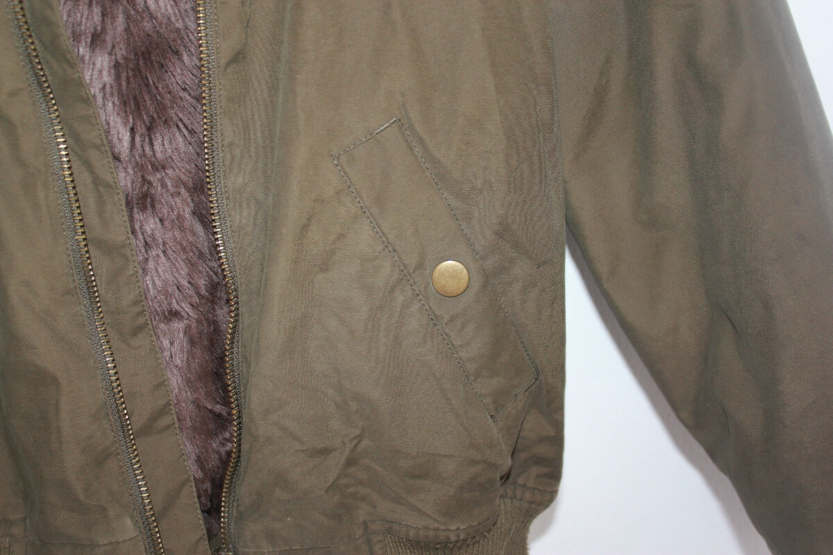 tweedehands unisex legergroene jas met capuchon van bonpoint in maat 122-128