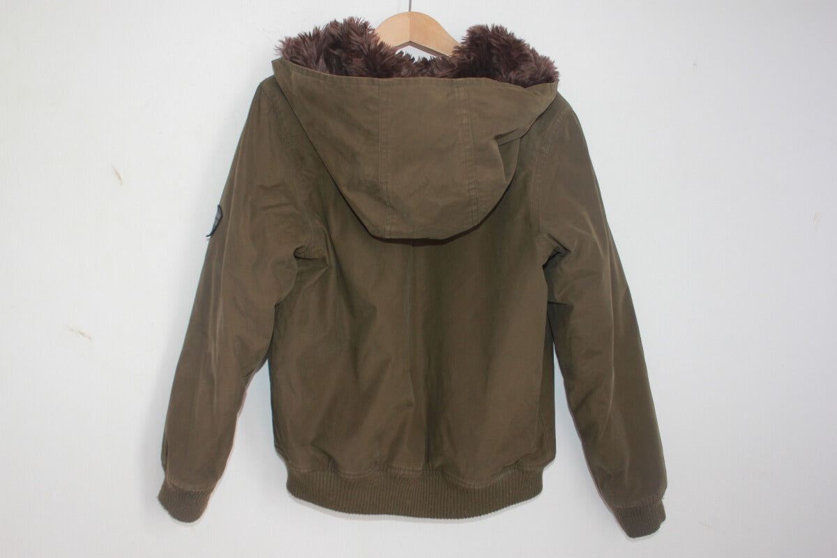 tweedehands unisex legergroene jas met capuchon van bonpoint in maat 122-128