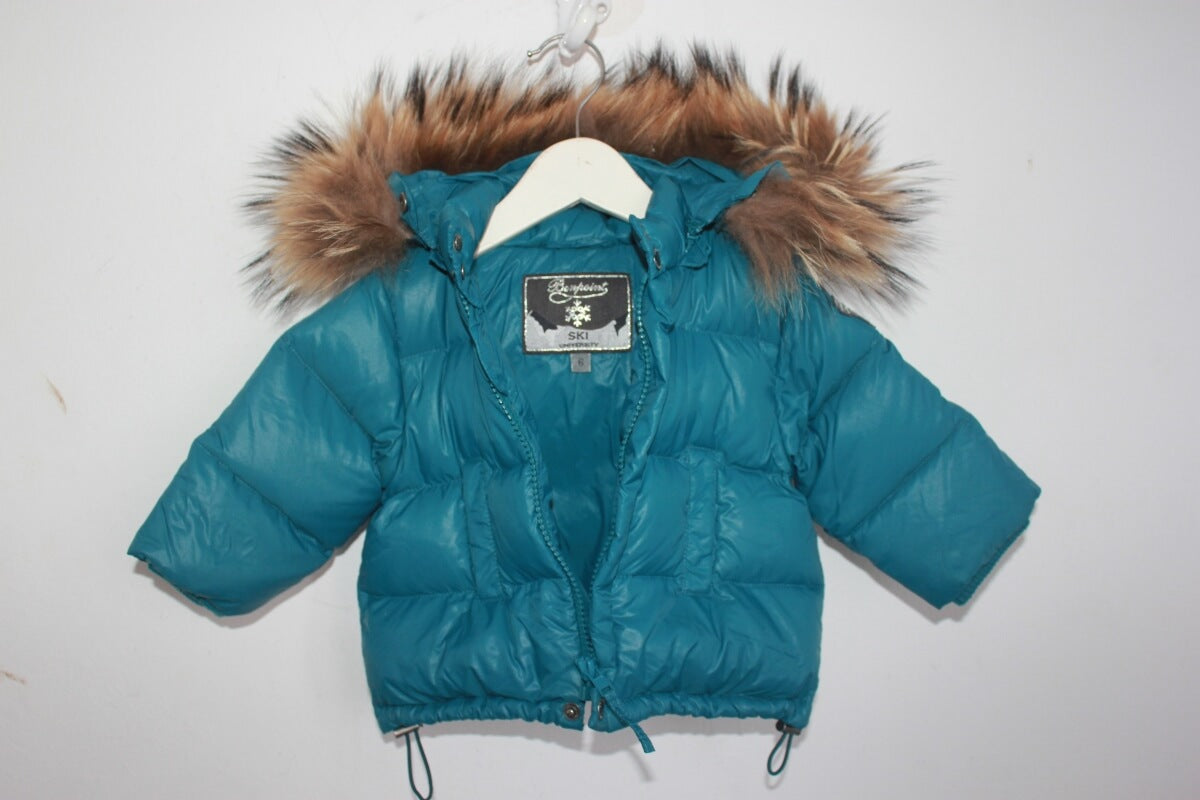 petrol blauwe unisex jas met capuchon met bontrand in maat 62-68 van Bonpoint