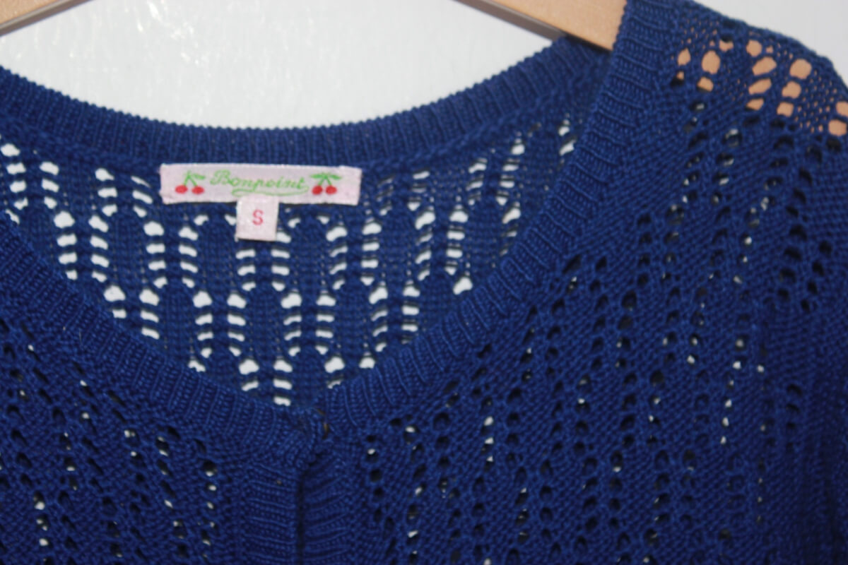 tweedehands katoenen donkerblauw ajour vest van bonpoint in maat 152