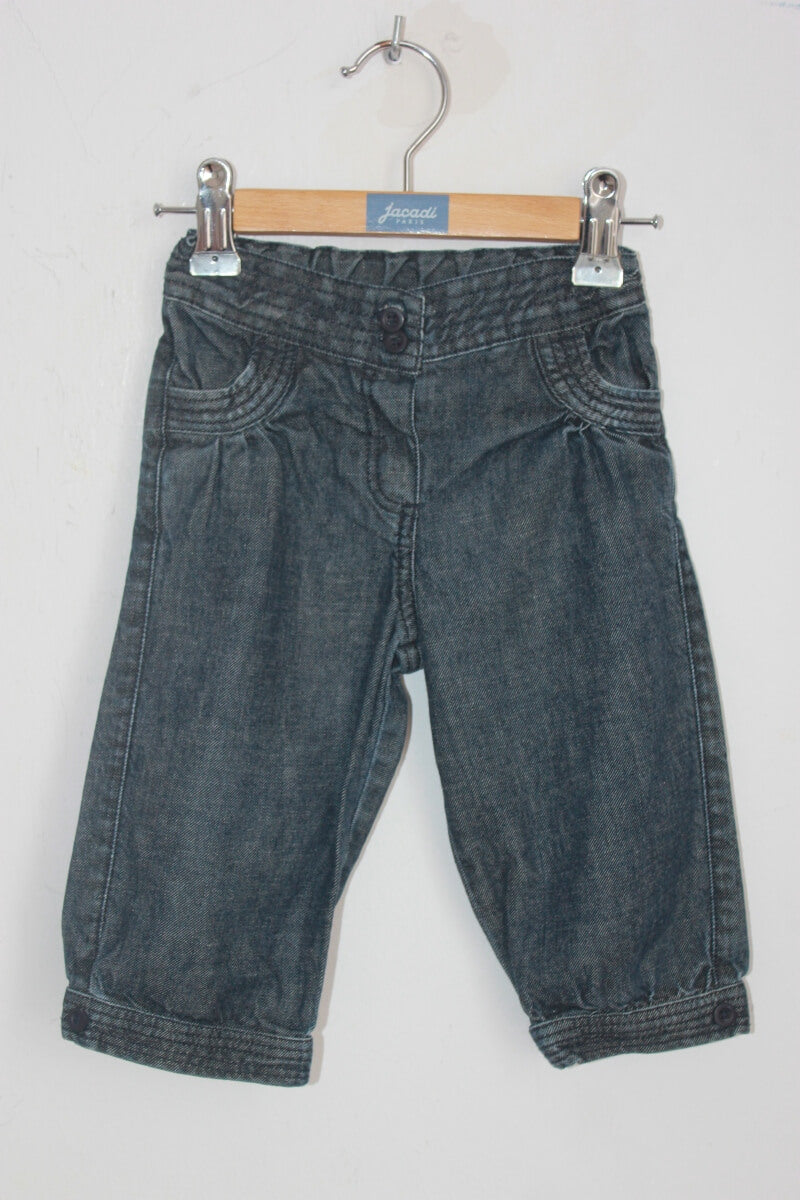 tweedehands katoenen jeans in maat 74 voor een baby meisje van bout´chou