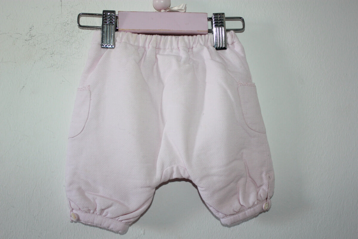 tweedehands katoenen roze korte broek in maat 56 voor een baby meisje van jacadi