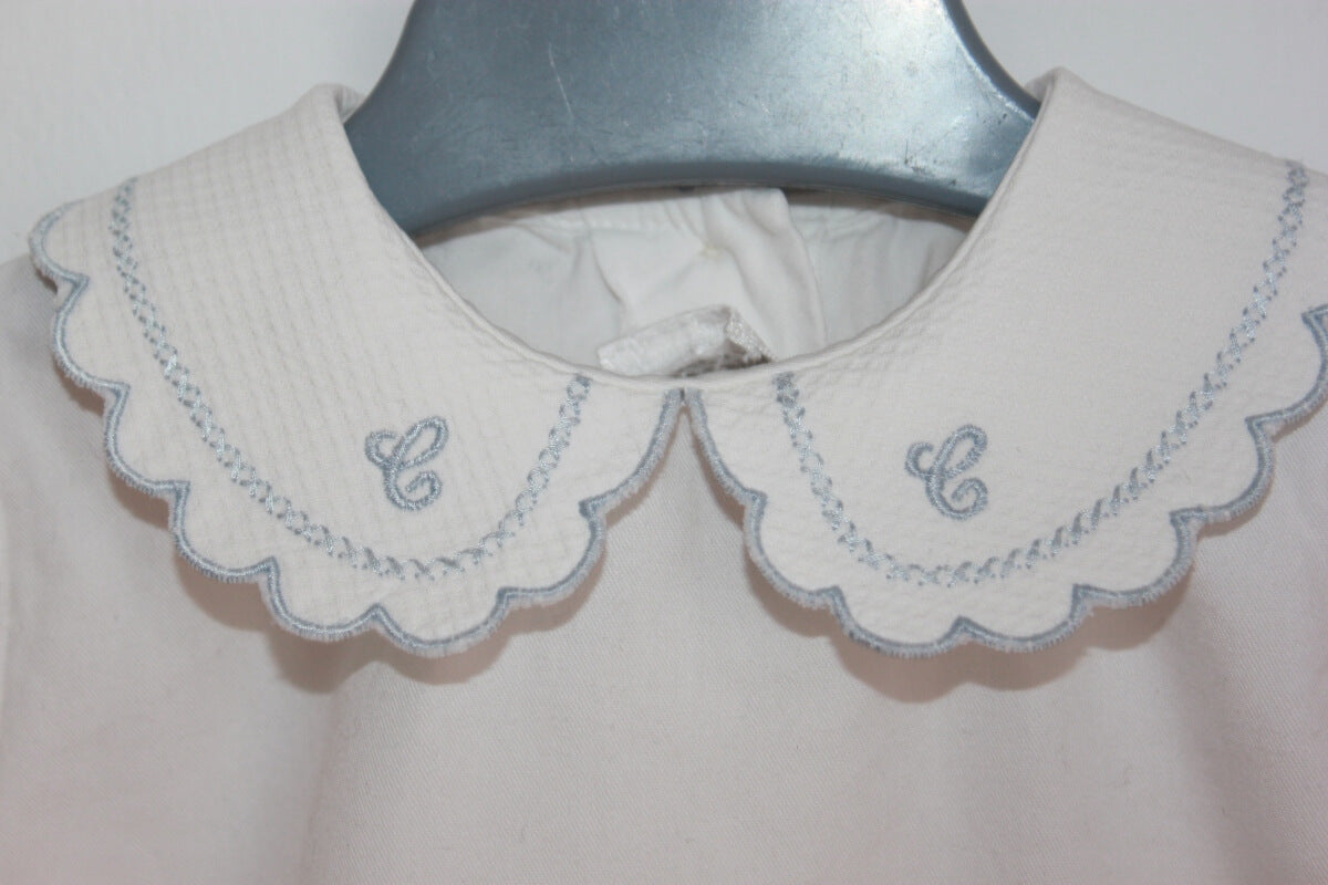 preloved katoenen witte blouse met lange mouwen van cyrillus in maat 68 voor een baby meisje