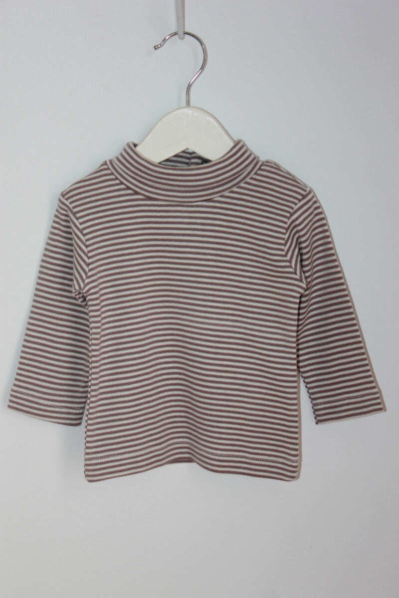 tweedehands unisex katoenen beige met creme gestreepte longsleeve met col in maat 68
