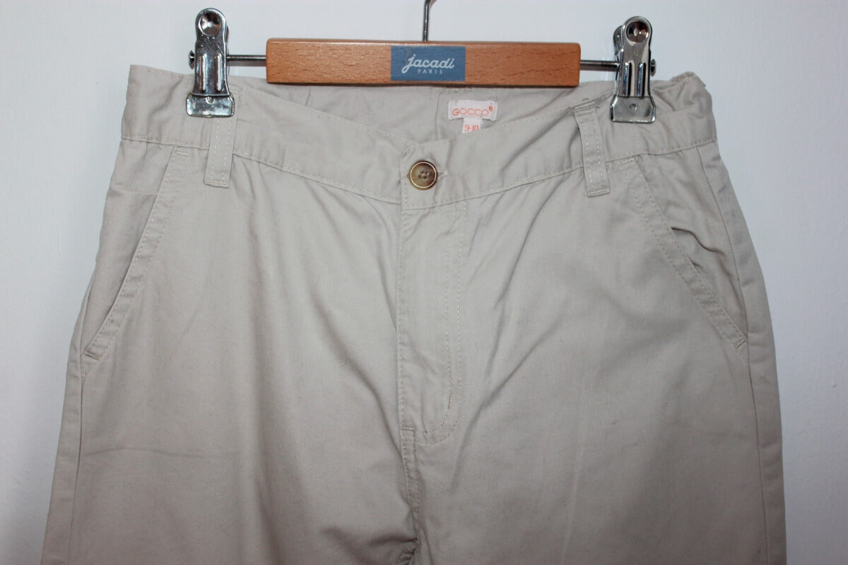 tweedehands beige lange broek in maat 134-140 van gocco voor een jongen