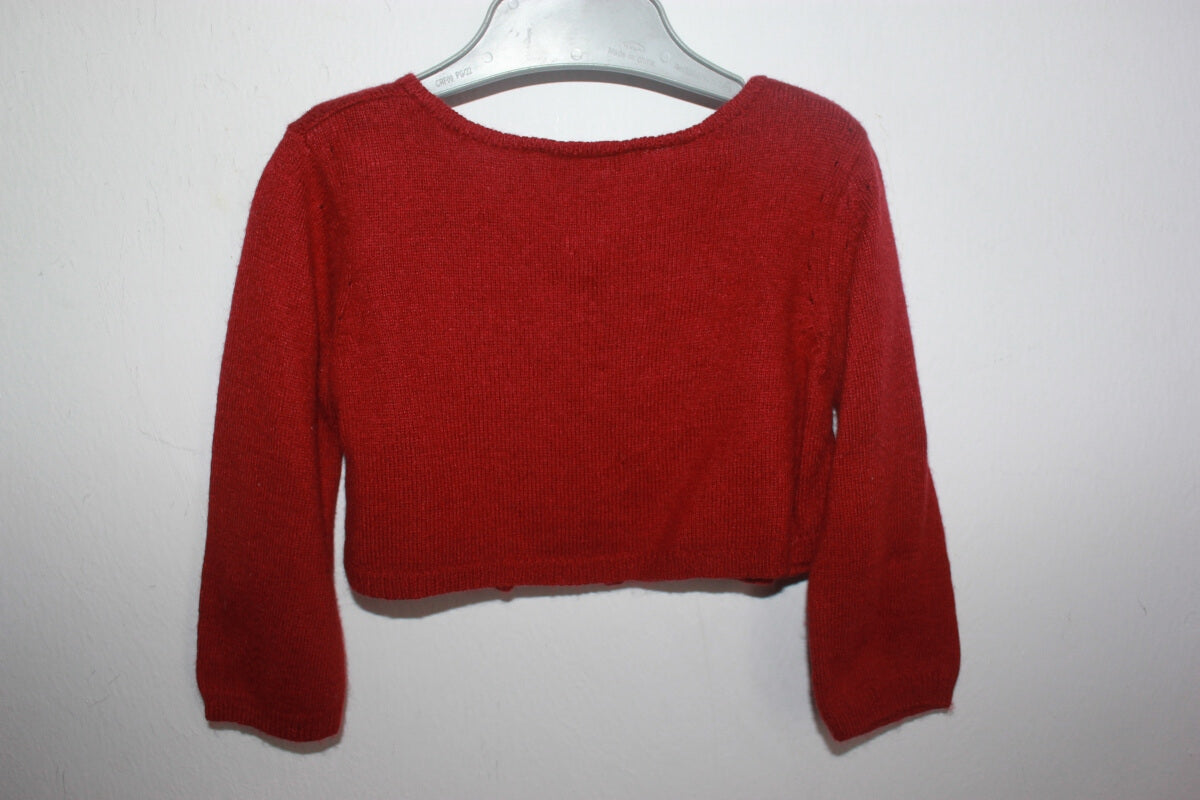 Tweedehands bordeaux rood vestje met roze geborduurde bloemetjes bij de hals in maat 68 voor een baby meisje van jacadi