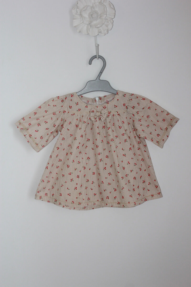 tweedehands gebloemd jurkje in multicolour met lange mouwen maat 62 voor een baby meisje