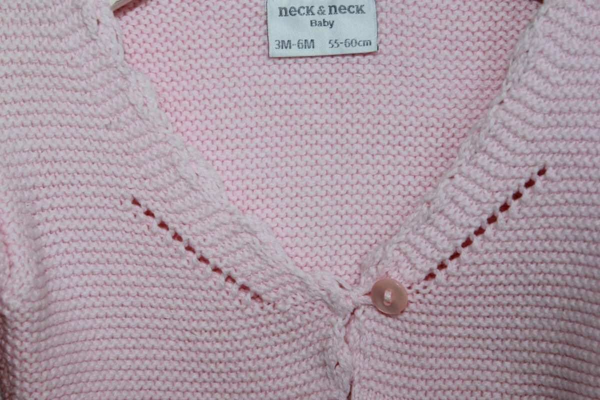 tweedehands roze bolero vestje in maat 56-62 van neck & neck