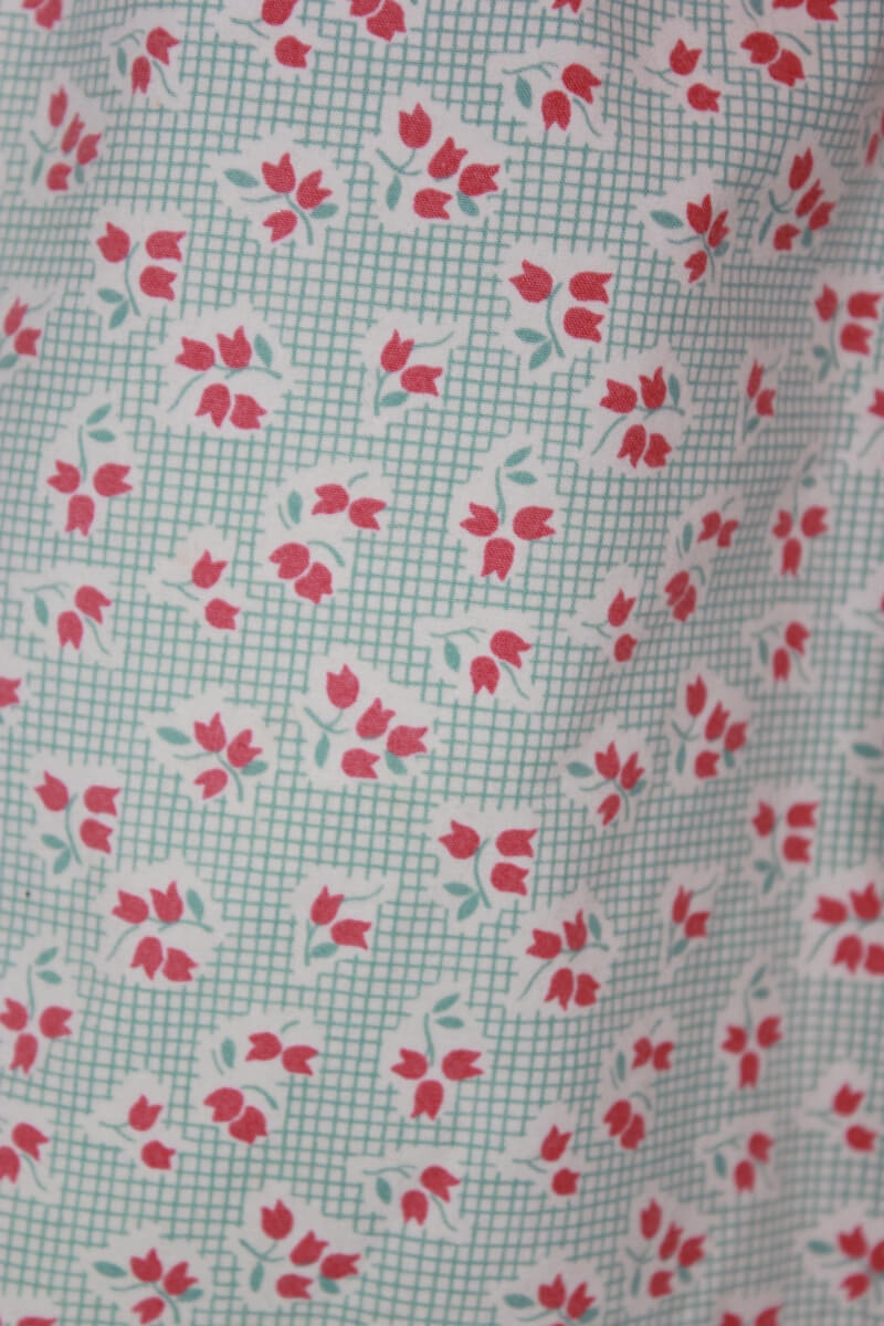 tweedehands katoenen 2-delige gebloemde pyama in multicolour met korte mouwen voor een meisje in maat 104 van olivier desforges
