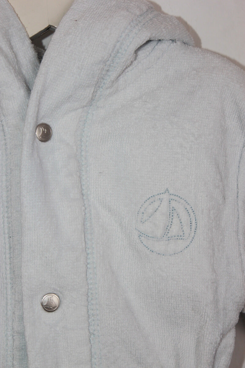 tweedehands unisex katoenen lichtblauwe badjas in maat 74 van petit bateau