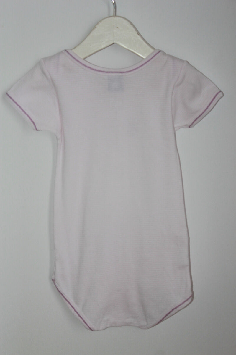 preloved katoenen roze romper met korte mouwen in maat 86 voor een baby meisje van petit bateau