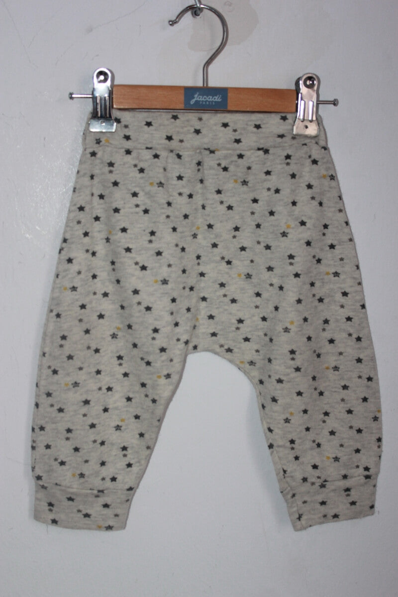 preloved unisex broekje en vestje van petit bateau met sterrenprint in grijs en geel, maat 74