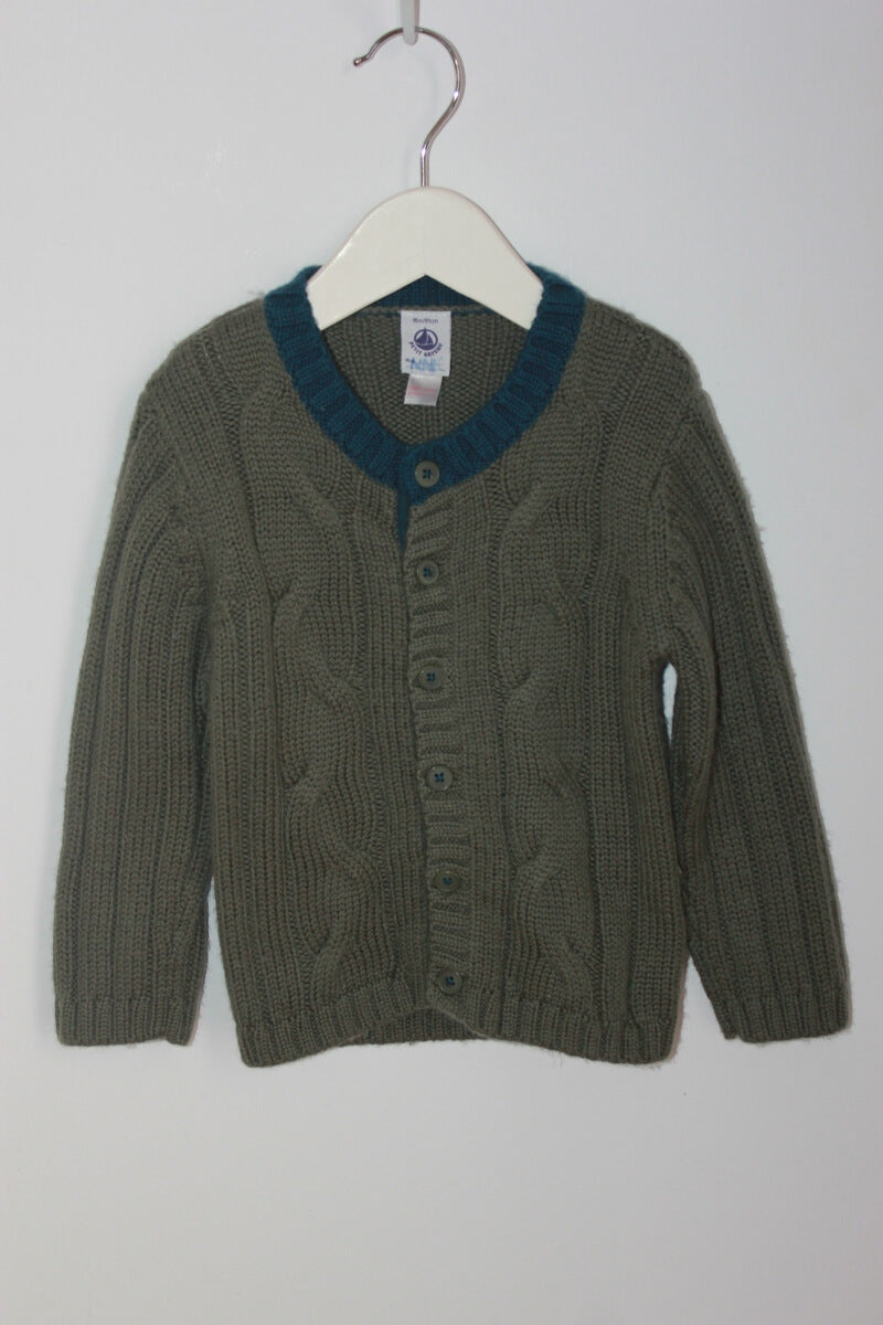 preloved unisex groen warm wollen vest in maat 80 voor een baby van petit bateau