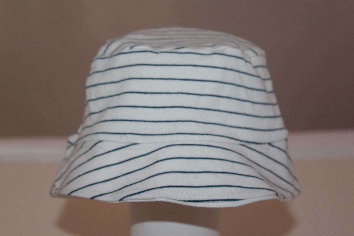 tweedehands unisex wit met donkerblauw gestreepte katoenen zonnehoed van petit bateau in maat 80