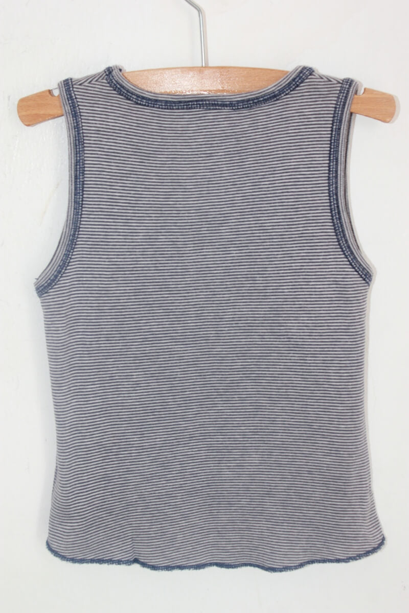 tweedehands katoenen blauw met creme mouwloos shirtje in maat 98 voor een meisje van petit bateau