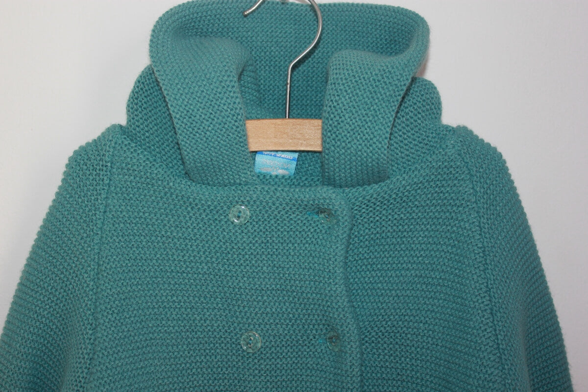 groene gebreide unisex jas capuchon maat 92 sardon