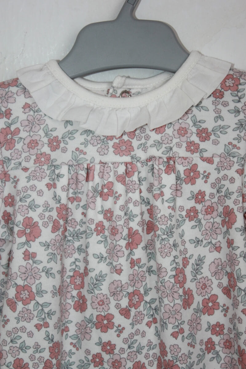 tweedehands gebloemde playsuit in multicolour met een volantkraagje in maat 56 van unit