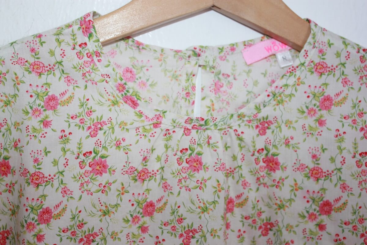 tweedehands gebloemde blouse in multicolour met lange mouwen, maat 128 voor een meisje van wowo