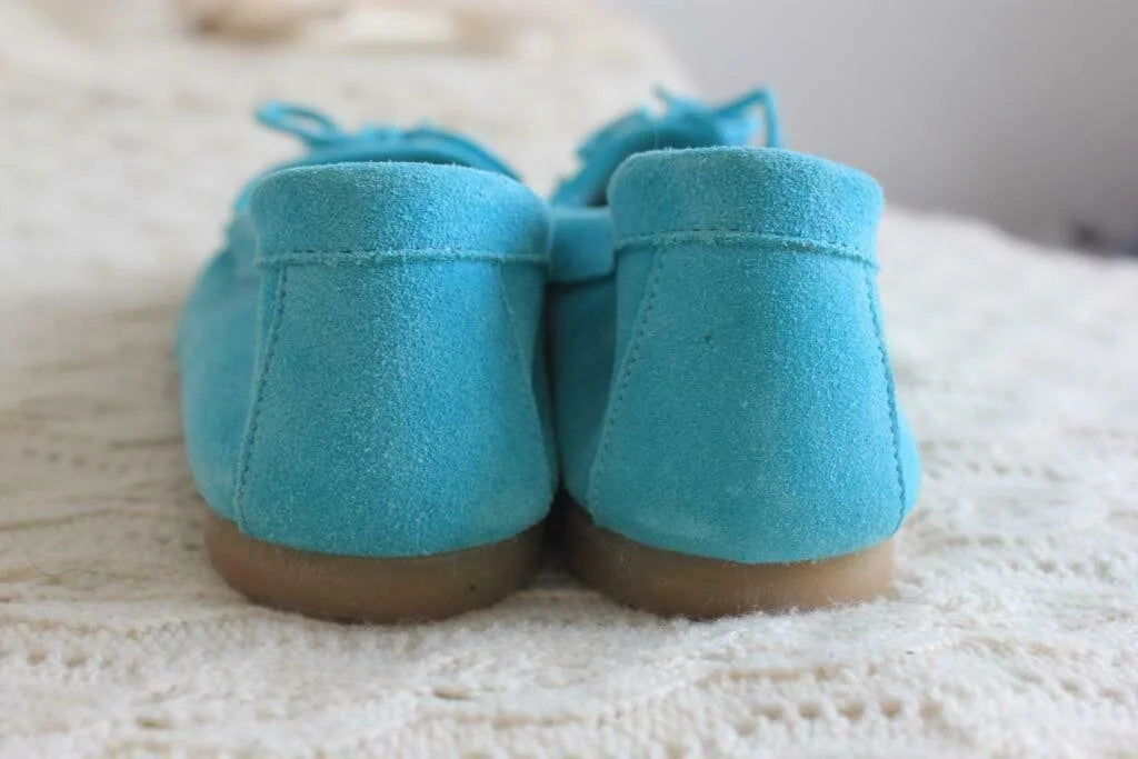tweedehands blauwe suede mocassins in maat 34 van bonpoint voor een meisje