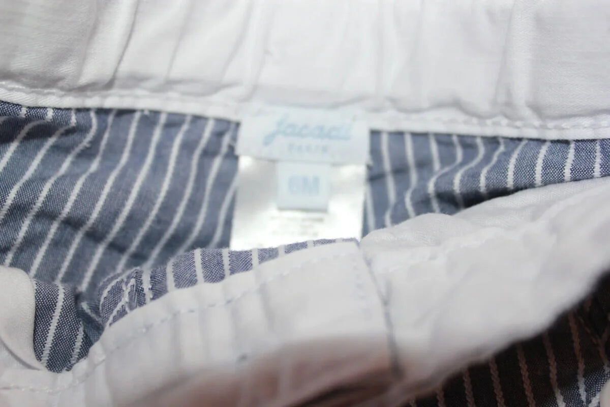 tweedehands grijs met wit gestreepte katoenen korte broek van jacadi in maat 68 voor een baby jongen