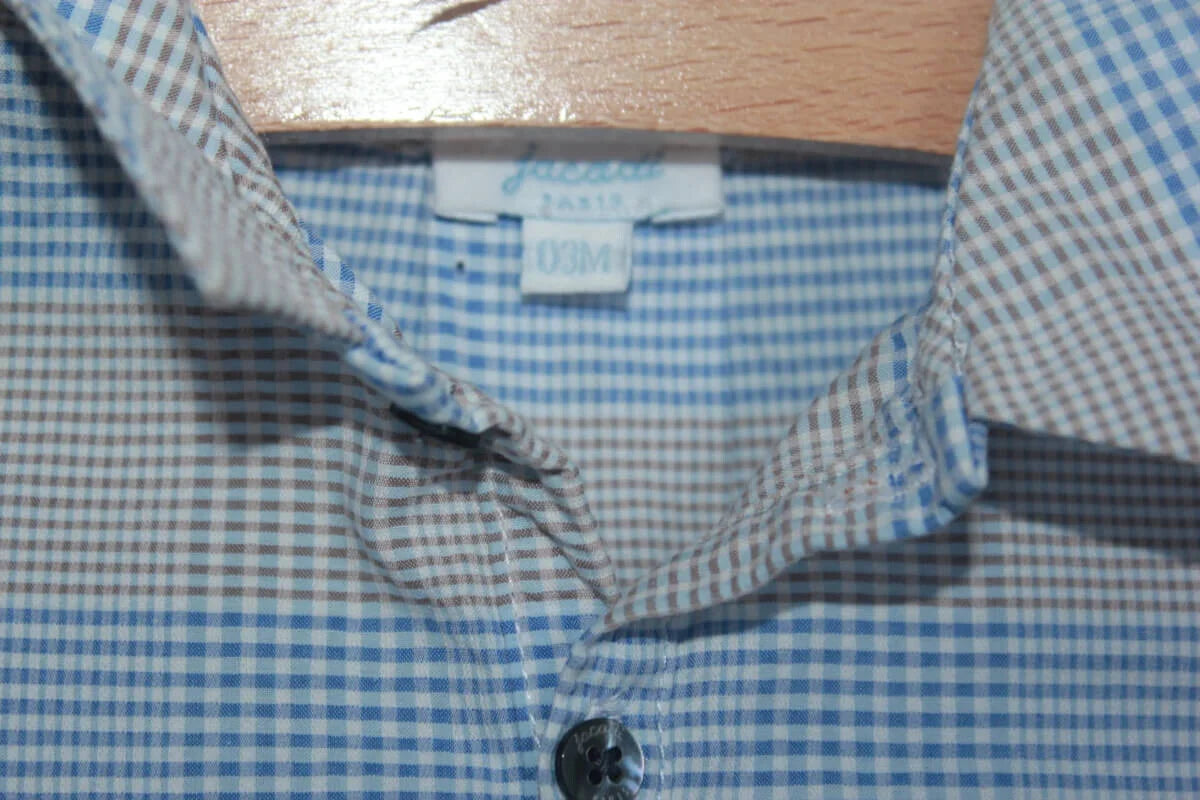 tweedehands katoenen blauw met beige en wit geruit overhemd van jacadi met lange mouwen in maat 62 voor een baby jongen