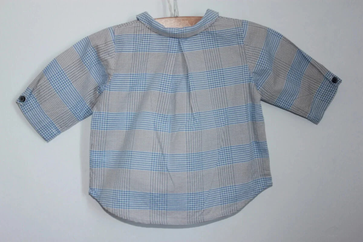 tweedehands katoenen blauw met beige en wit geruit overhemd van jacadi met lange mouwen in maat 62 voor een baby jongen