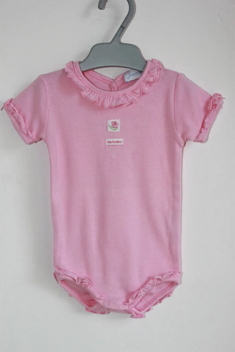 tweedehands katoenen roze romper met korte mouwen van jacadi in maat 68 voor een baby meisje
