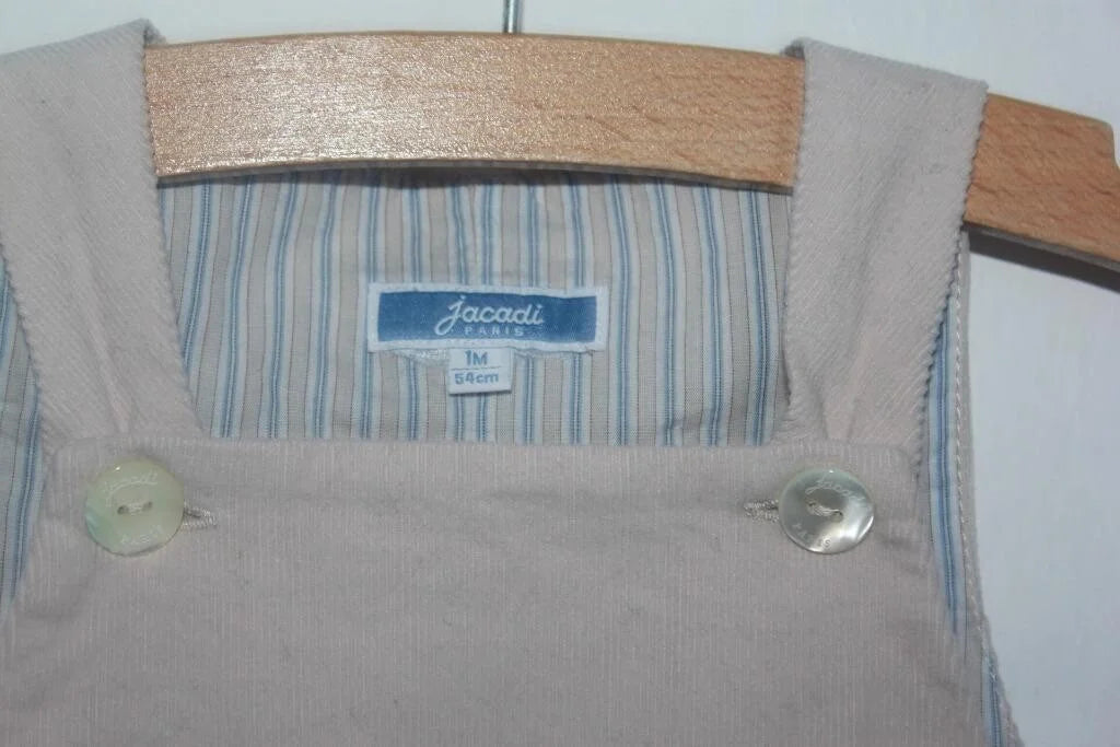tweedehands unisex beige ribfluwelen salopette of tuinbroek van jacadi in maat 56 voor een baby jongen