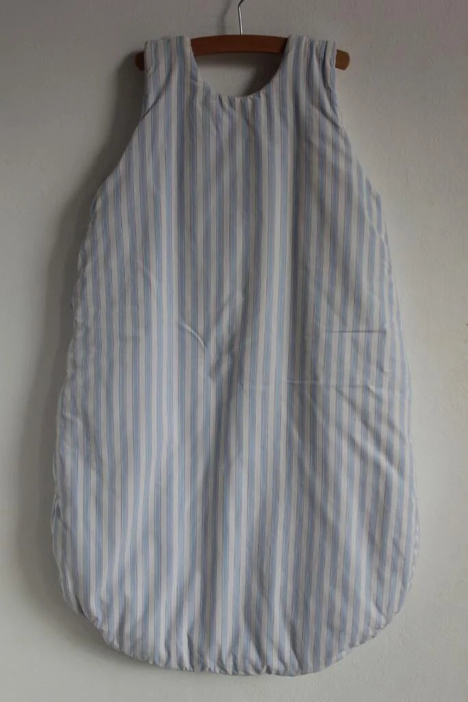 tweedehands gestreepte blauw-witte jacadi slaapzak 83 cm