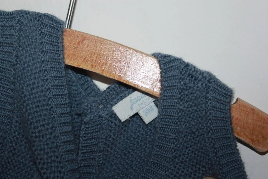 tweedehands wollen blauwe spencer met ecru anker van jacadi in maat 62 voor een baby jongen