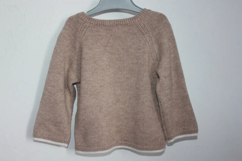 tweedehands beige jacadi trui met auto in maat 68 voor een baby jongen