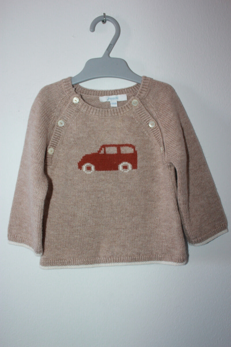 tweedehands beige jacadi trui met auto in maat 68 voor een baby jongen