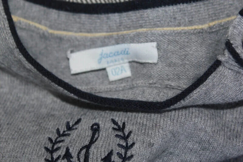 tweedehands grijs truitje met korte mouwen van jacadi in maat 86 voor een baby meisje