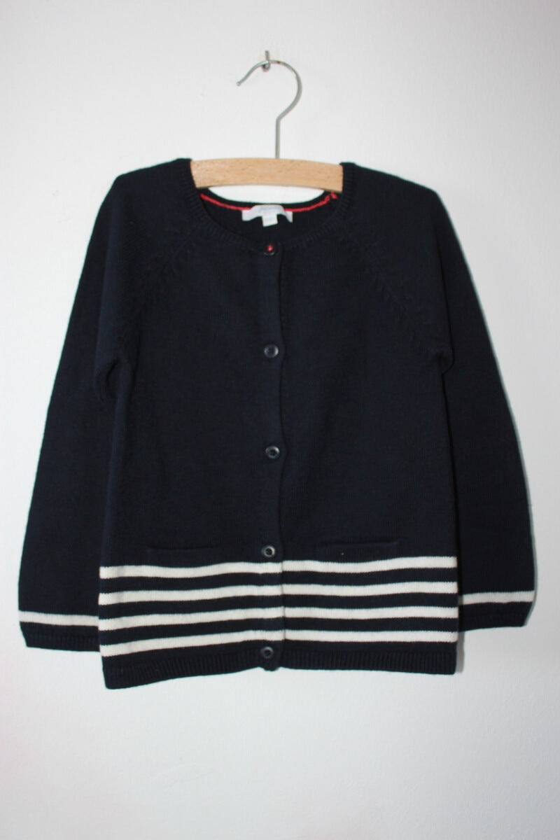 tweedehands donkerblauw vest met witte strepen van jacadi in maat 104 voor een meisje