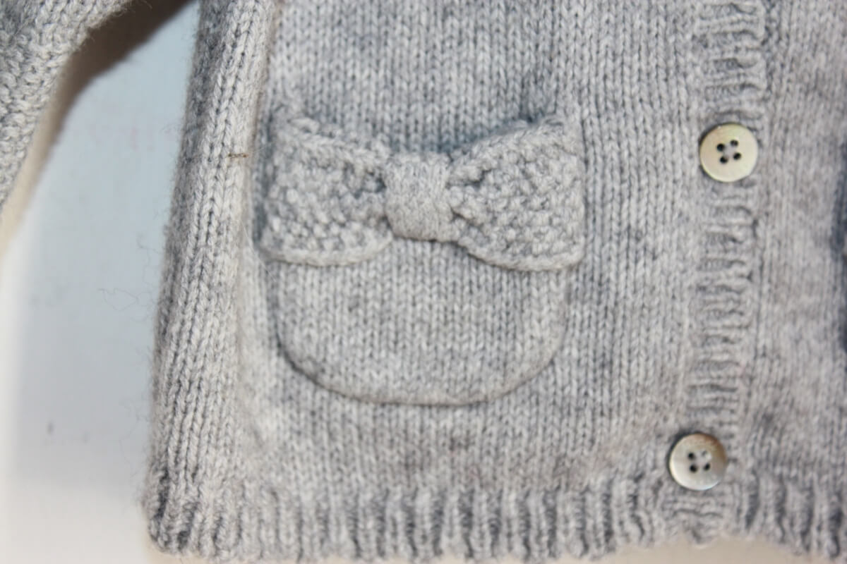 tweedehands grijs jacadi vest in maat 56 voor een baby meisje