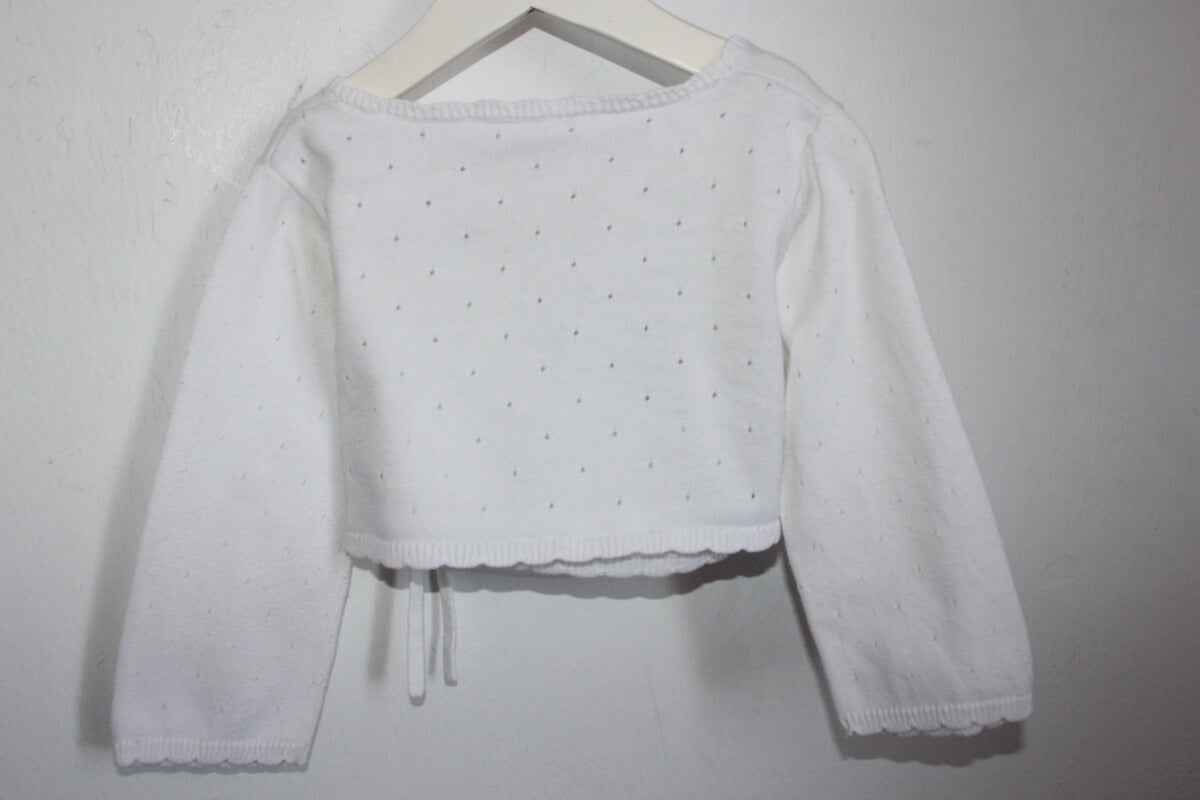 tweedehands wit katoenen vest van jacadi met lange mouwen in maat 80 voor een baby meisje