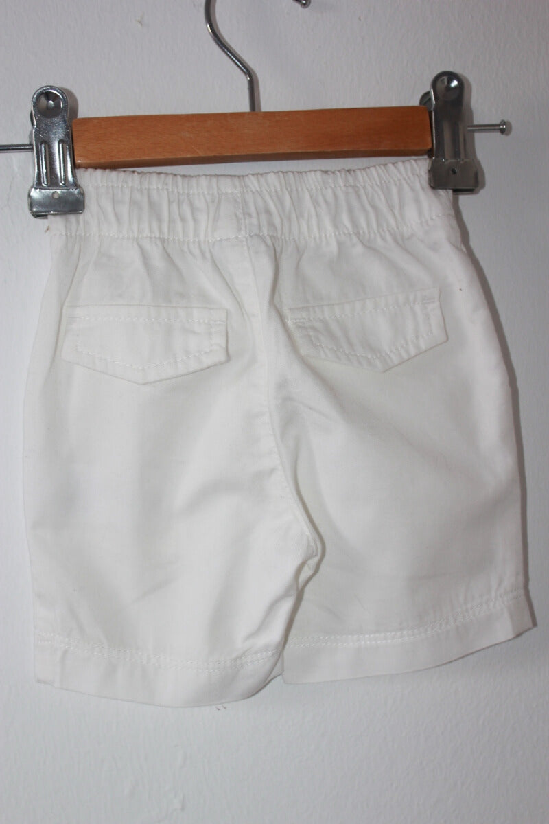 tweedehands-witte-korte-broek-maat-56-petit-bateau