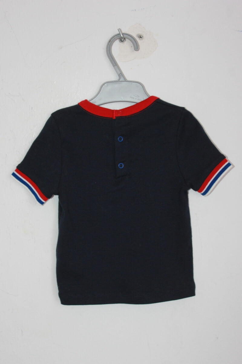 preloved katoenen donkerblauw t-shirt met rode en witte accenten en korte mouwen in maat 74 voor een baby jongen van petit bateau