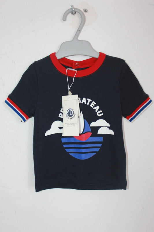 preloved katoenen donkerblauw t-shirt met rode en witte accenten en korte mouwen in maat 74 voor een baby jongen van petit bateau