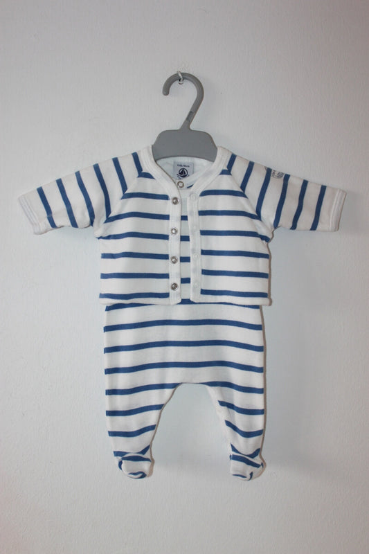 preloved katoenen blauw met wit gestreept setje van petit bateau in maat 46 voor een baby jongen