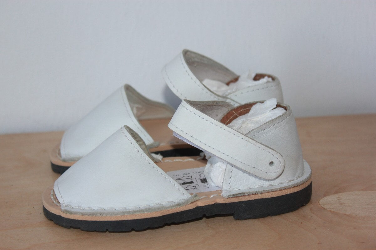 witte-leren-sandalen-menorquinas-maat-21-baby-avarca