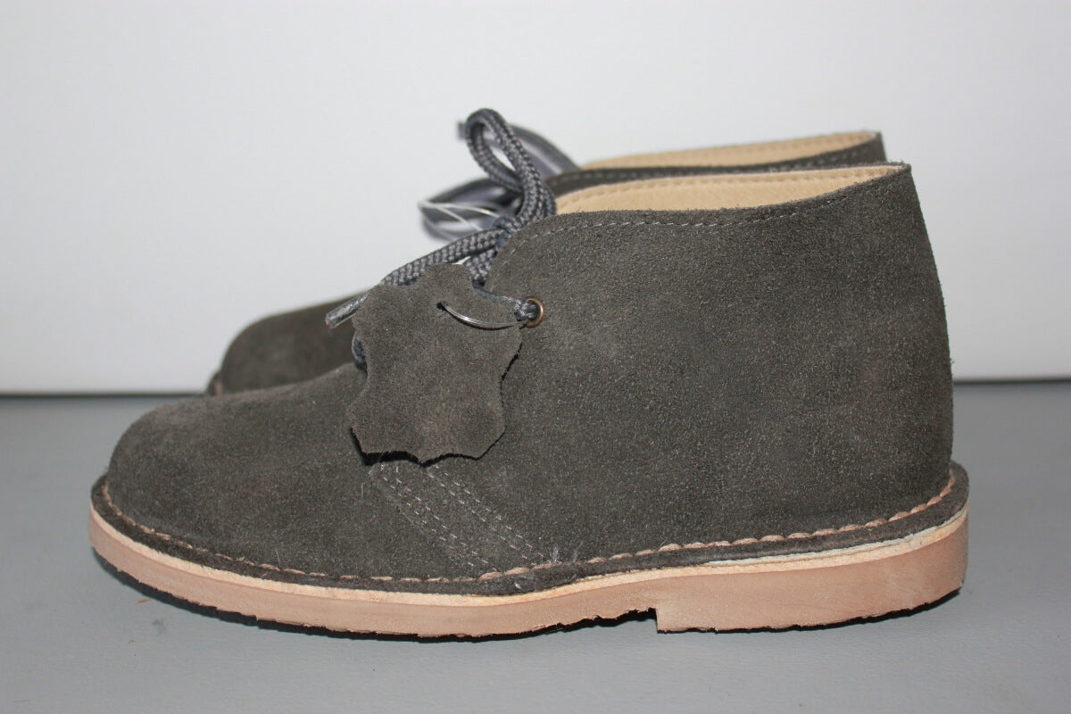 grijze-suede-desertboots-maat-32-unisex-tex