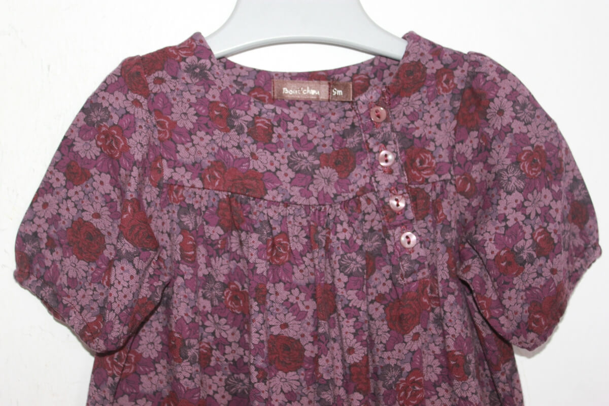 tweedehands-gebloemde-jurk-halve-mouwen-mauve-bordeaux-maat-68-boutchou-baby