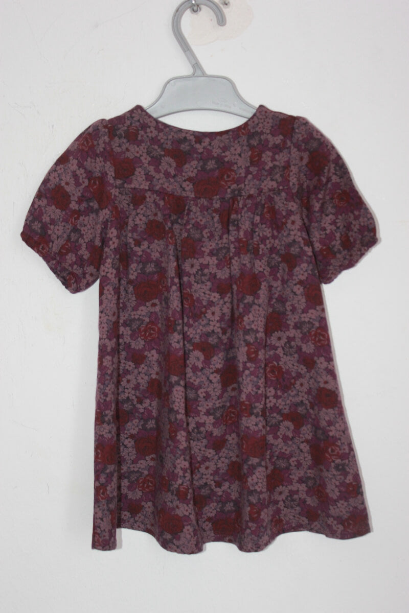 tweedehands-gebloemde-jurk-halve-mouwen-mauve-bordeaux-maat-68-boutchou-baby