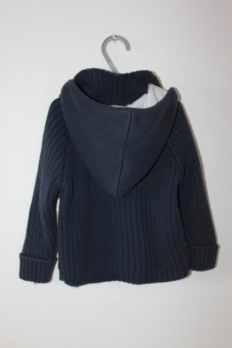 tweedehands-donkerblauw-vest-capuchon-maat-68-baby-obaibi