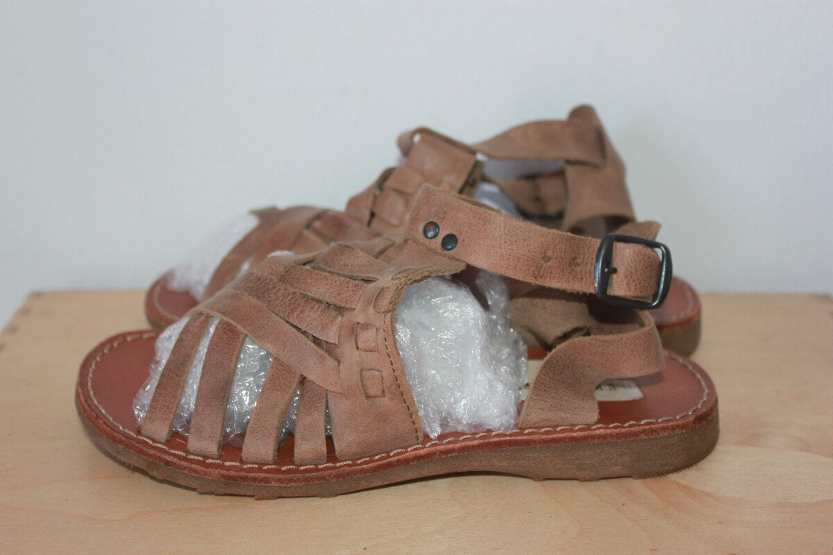 tweedehands-bruine-leren-sandalen-maat-29-meisje-fred-de-la-bretoniere