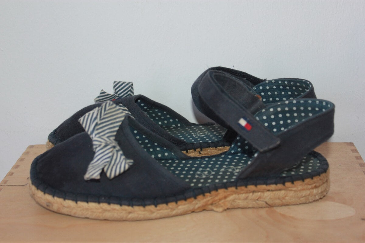 tweedehands-donkerblauw-witte-espadrilles-maat-34-meisje-tommy-hilfiger